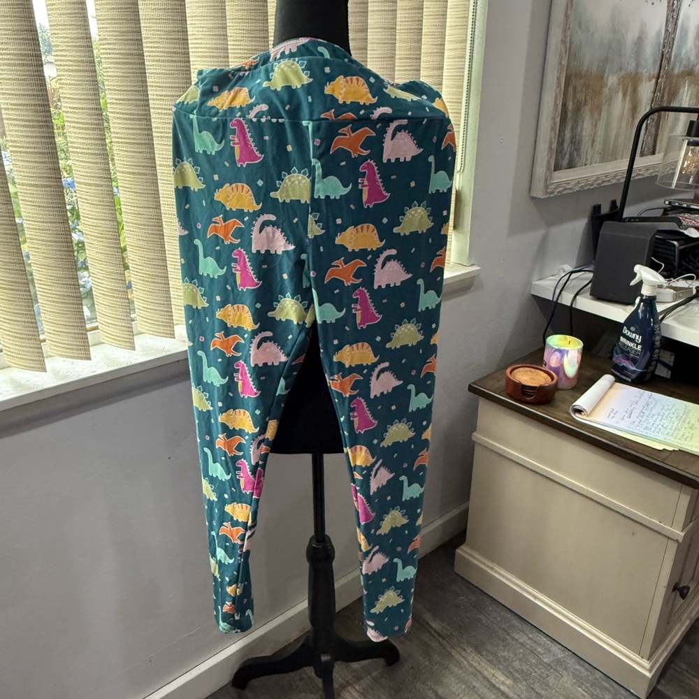 Dinosaur Print Leggings